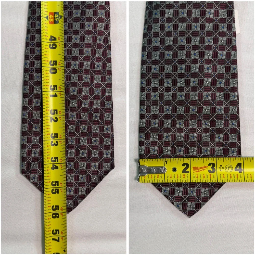 Robert Talbott Best of Class Hubert White Silk Tie Burgundy Geometric Hand Sewn